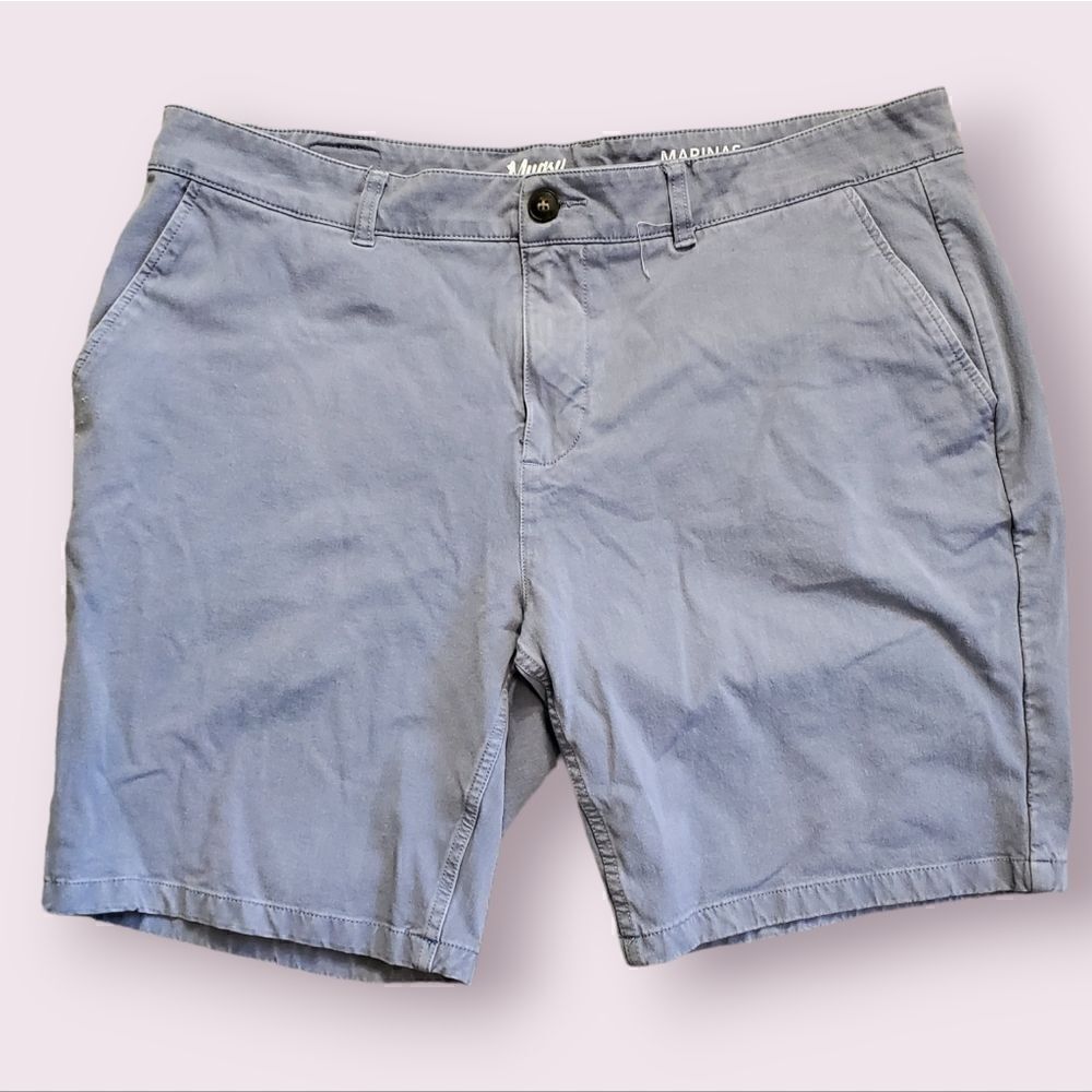 Mugsy Marinas Chino Shorts Men Size 40" x 9"  Casual Stretch Gray | EUC